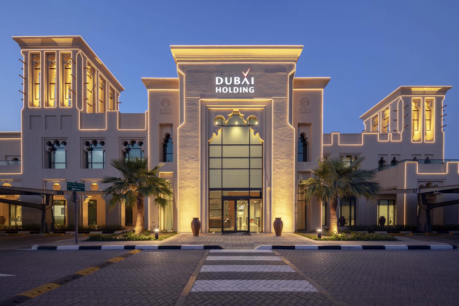 dubai hold